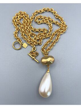 Vintage Anne Klein Heavy Gold Tone Pearl Drop Toggle Runway Necklace
